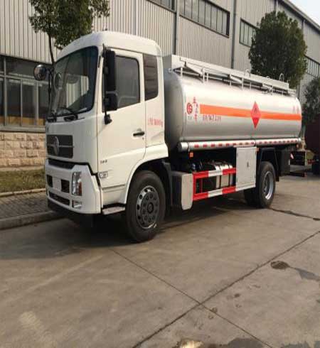 車(chē)廂聚脲防護(hù)噴涂機(jī)-剛性聚脲耐磨液壓噴涂機(jī)(圖1) 特殊車(chē)輛車(chē)廂聚脲耐磨噴涂案例